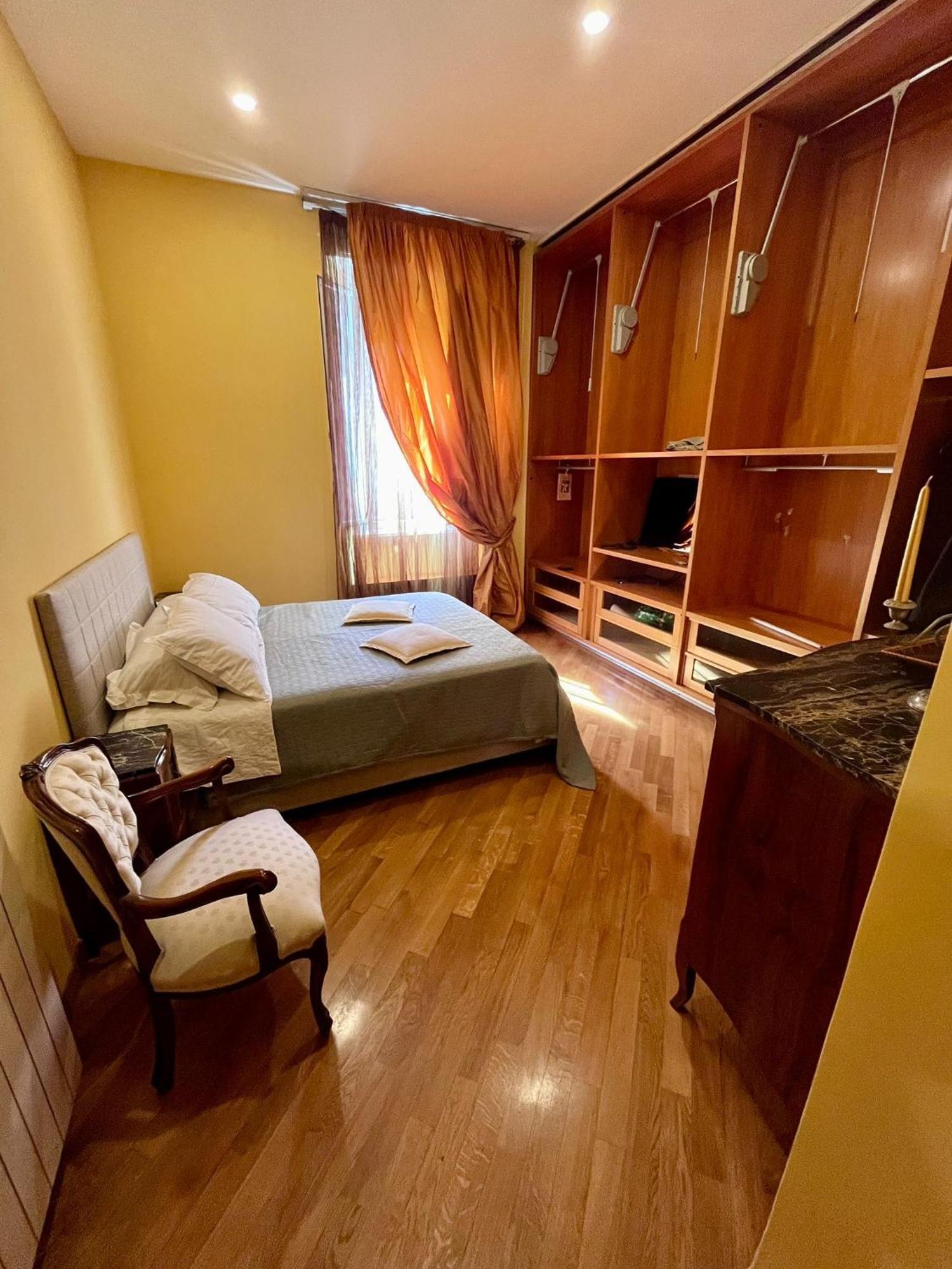 Tina'S House Apartment โรม ภายนอก รูปภาพ