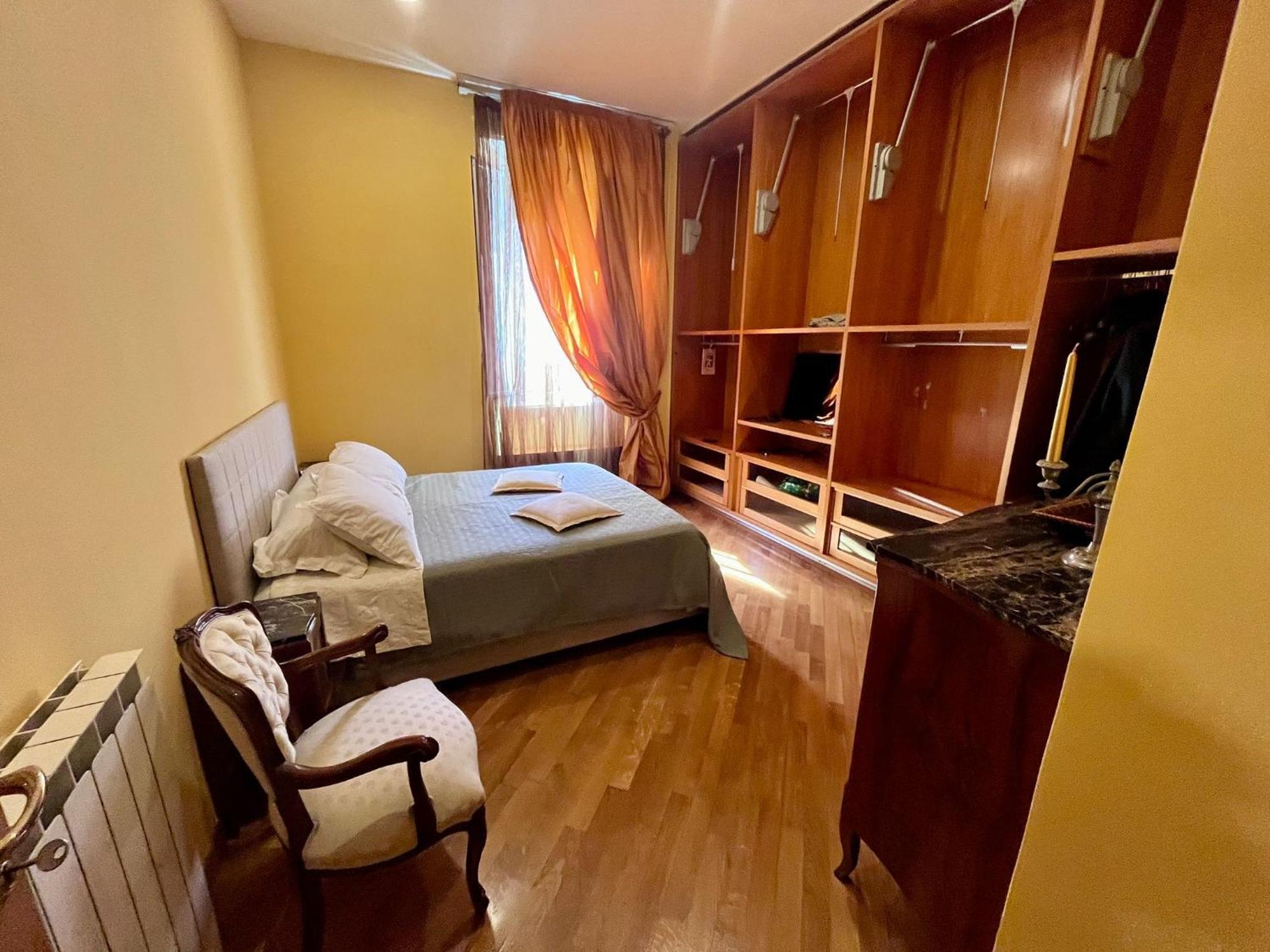 Tina'S House Apartment โรม ภายนอก รูปภาพ